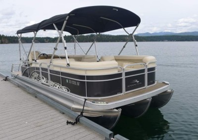 Bennington 24 TriToon Bimini 1