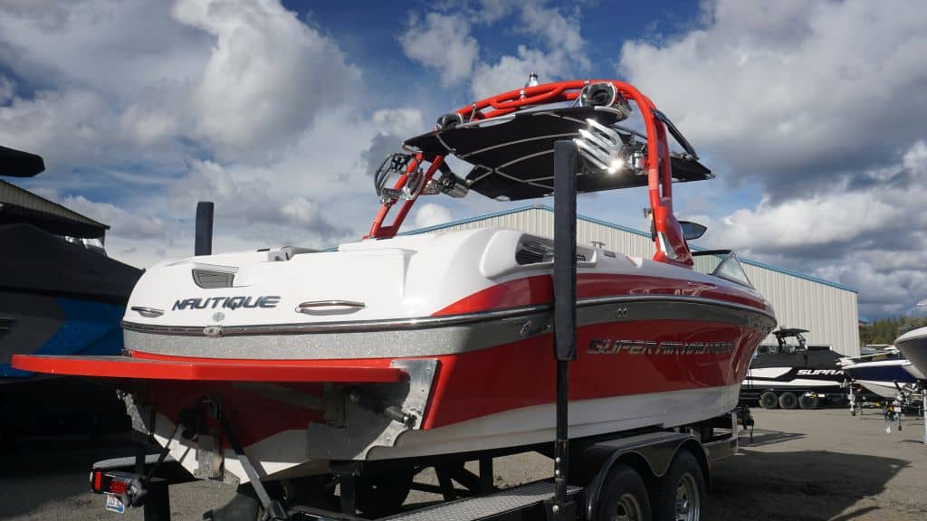 Nautique 230 Surf/Wake Lake Escapes Boat Rentals